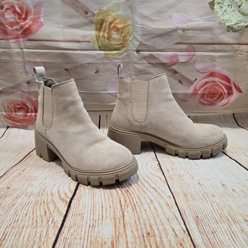 Steve Madden Tan Ankle Booties